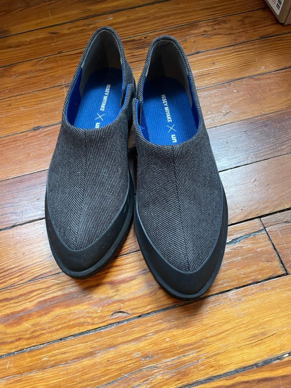 ISSEY MIYAKE Slip-On Casual Shoes in Dark Gray